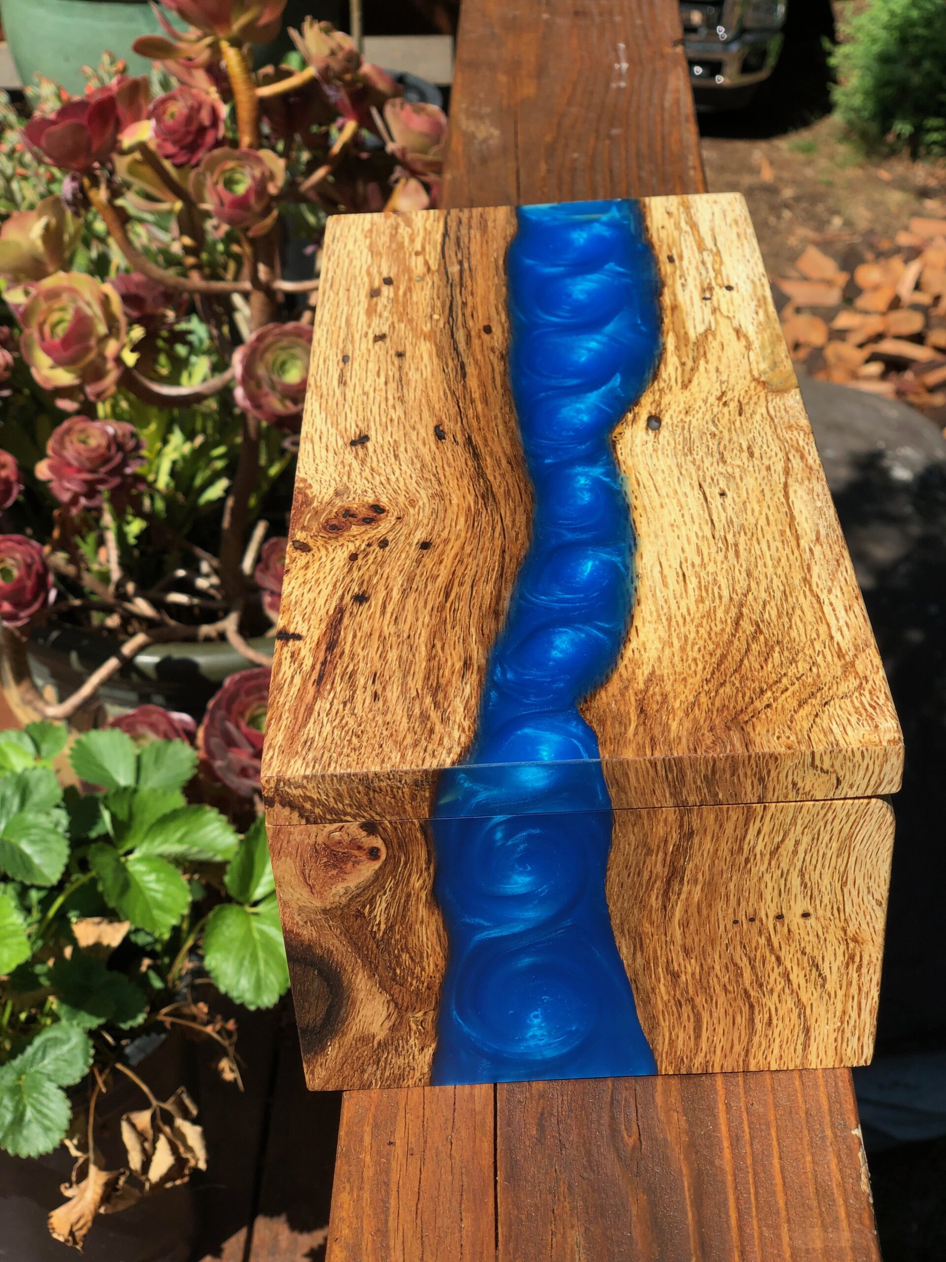 Spalted Oak Blue Waterfall Box - Image 4