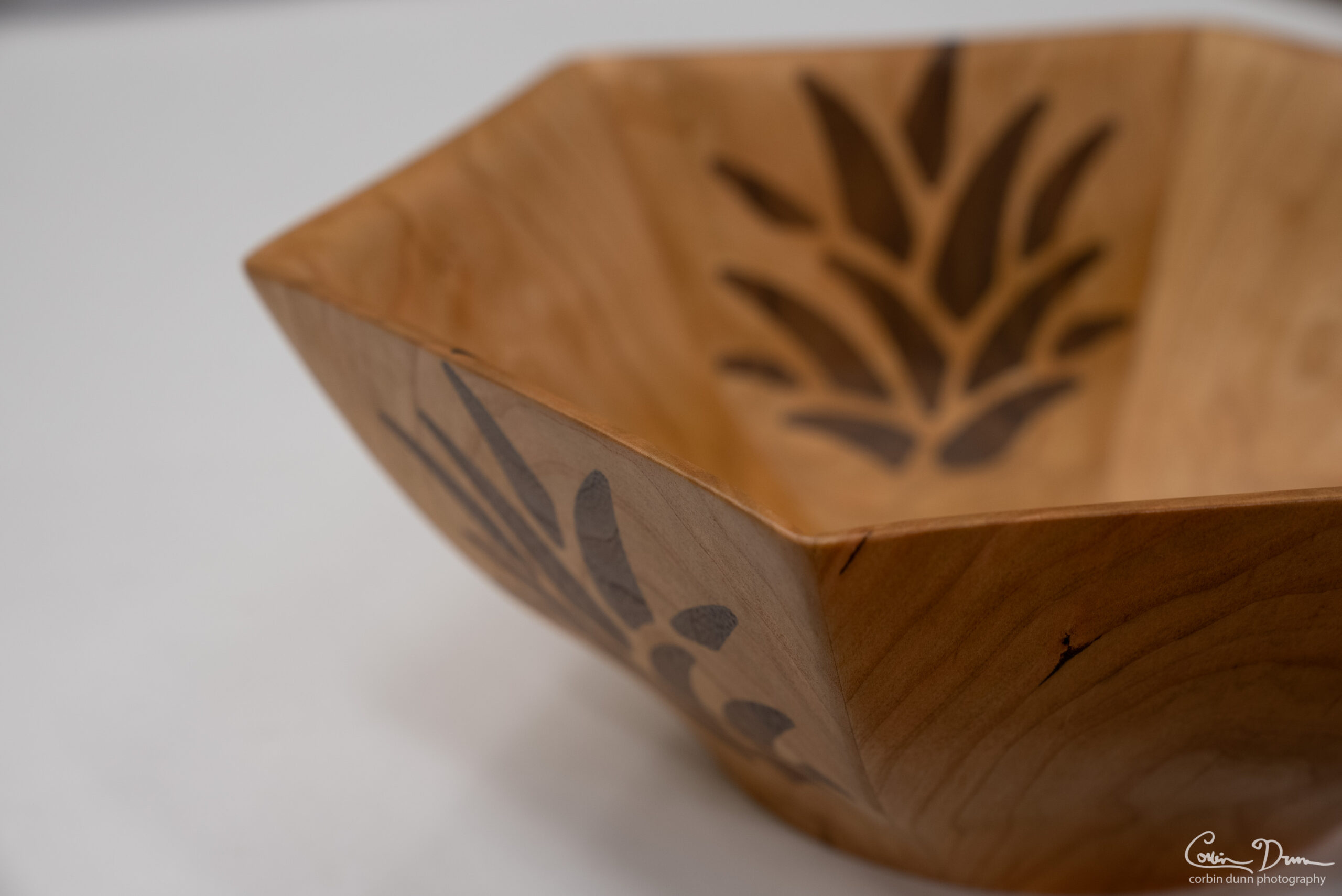 Hex Salad Bowl with Wood Inlay - Cherry and Walnut - Image 6